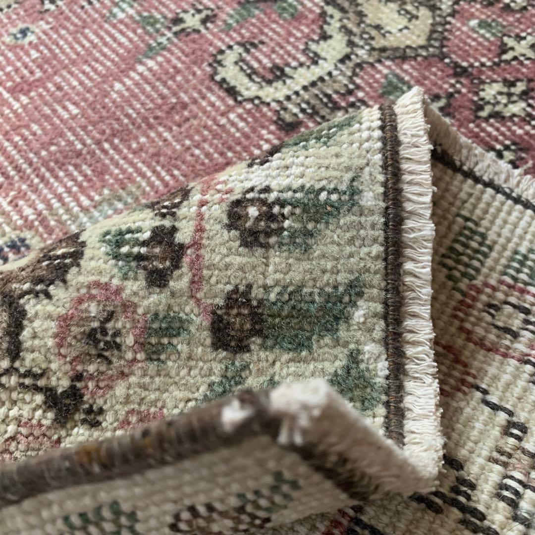 ペールピンク トルコヴィンテージラグ 215×116 メダリオン