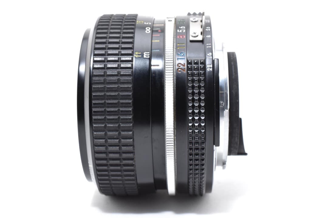 ニコン Nikon Ai Nikkor 28mm f3.5 広角レンズ 3422 - メルカリ