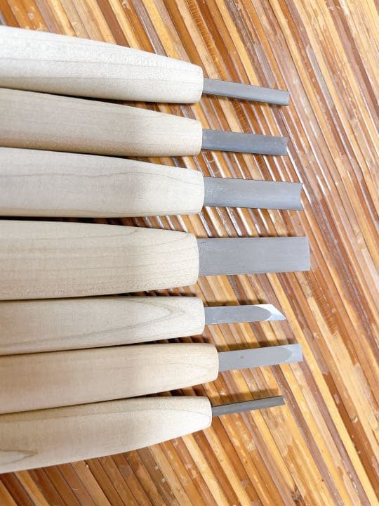 研綱 彫刻刀 4本研綱 ノミ4点 最終値下げ 研綱 惣