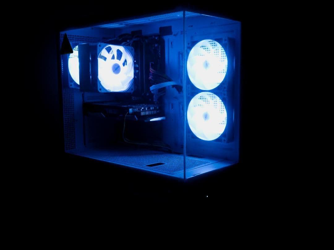 白ゲーミングPC i7-4790/GTX1060/SSD480GB - メルカリ