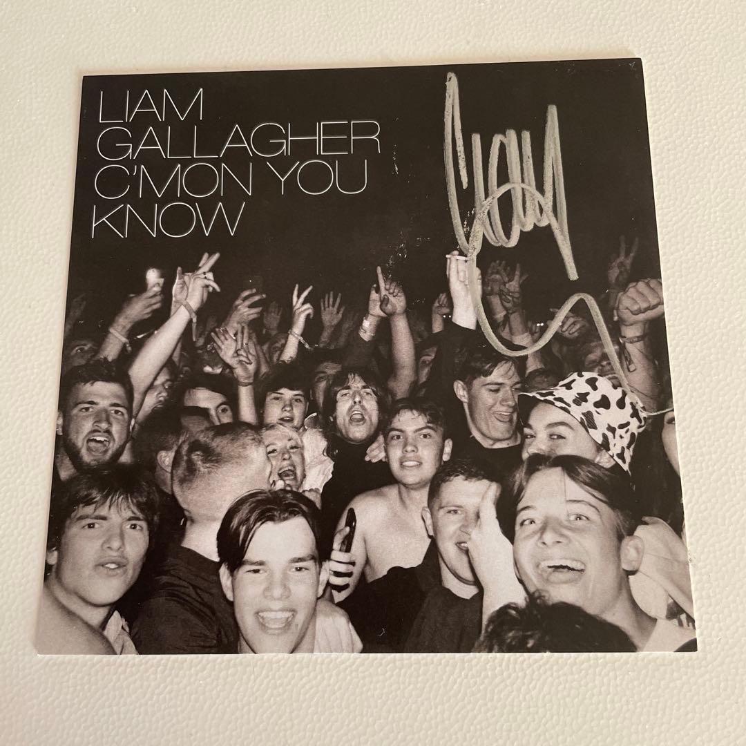 リアム・ギャラガー(oasis) 直筆 サインカード - メルカリ