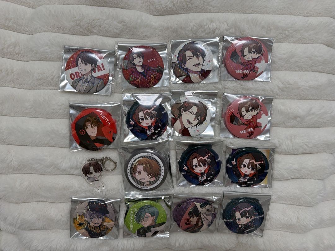 めーや オレビバ 缶バッジ アクキー まとめ売り - メルカリ