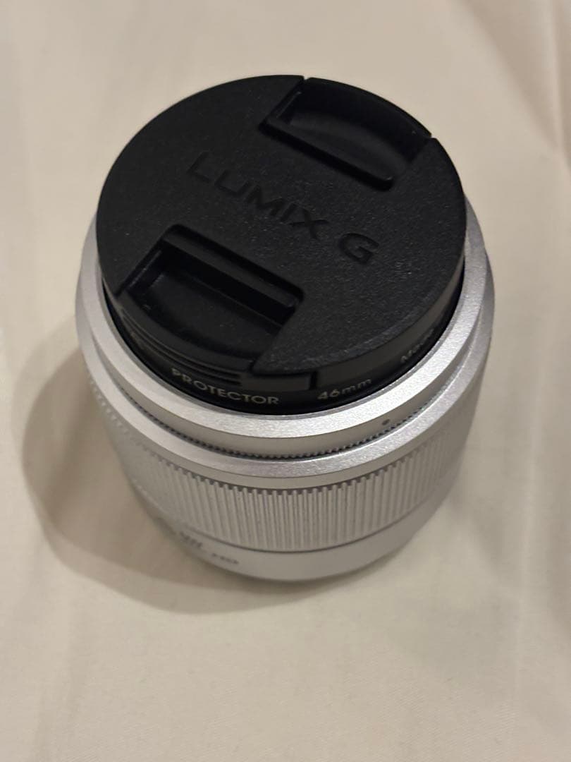 美品　Panasonic LUMIX G 25mm F1.7単焦点H-H025 Panasonic LUMIX G Series 25mm F1.7 Lens - H-H025K