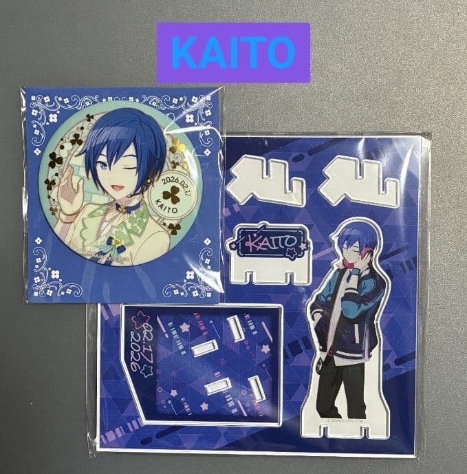 プロセカ はぴこれ KAITO アクリルスタンド 箔押し缶バッジセット