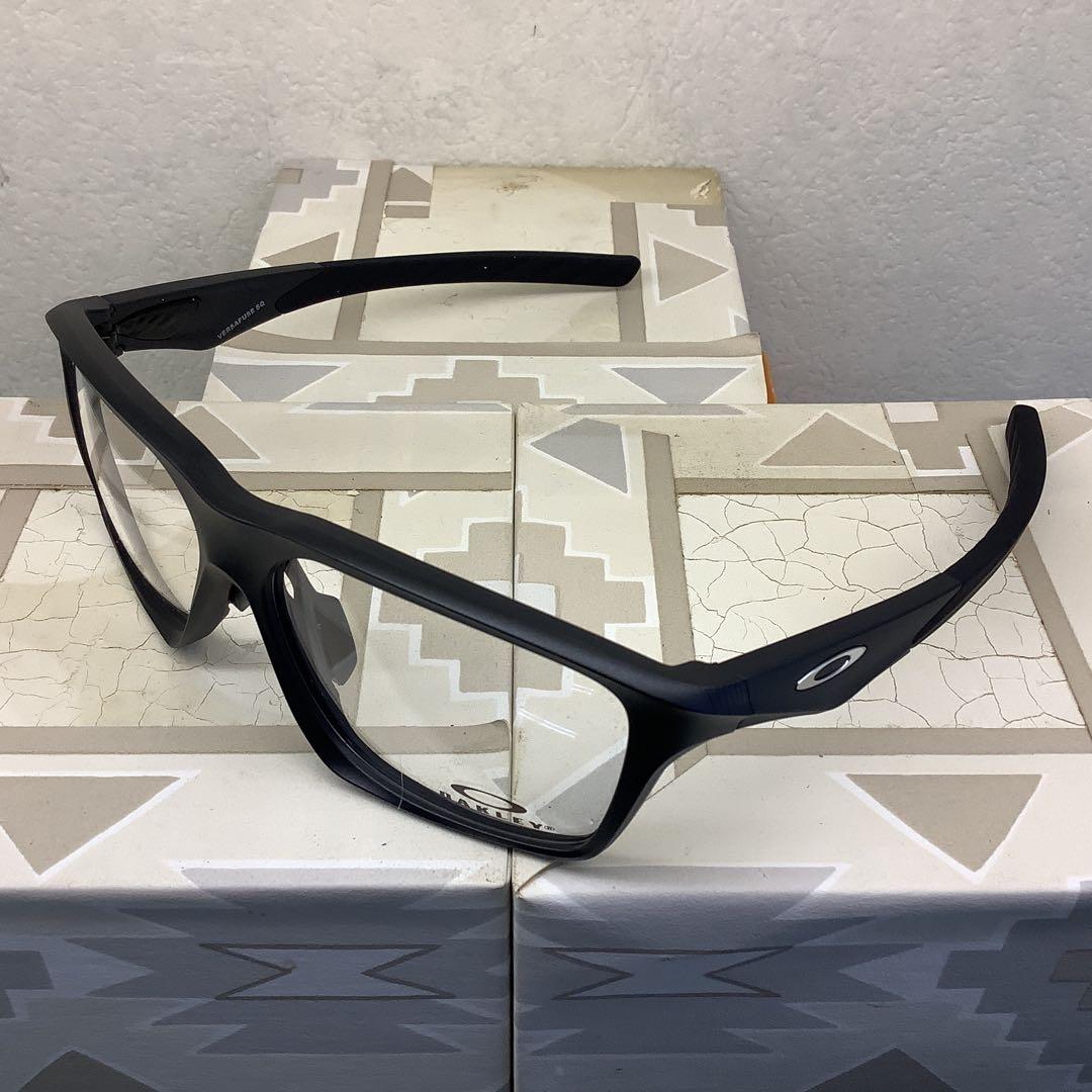 12色から選べる】オークリーVERSAFUSE×RARTS偏光レンズ 艶消黒 - メルカリ