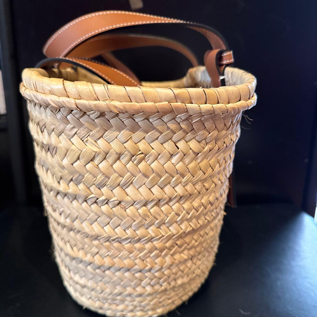 極美品LOEWE かごバッグ 中サイズMサイズ
