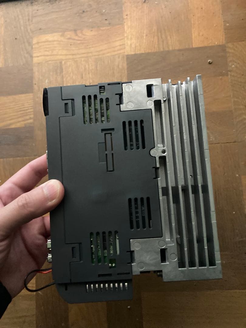 MITSUBISHI サーボドライブユニット MDS-D-SVJ3-03NA - メルカリ