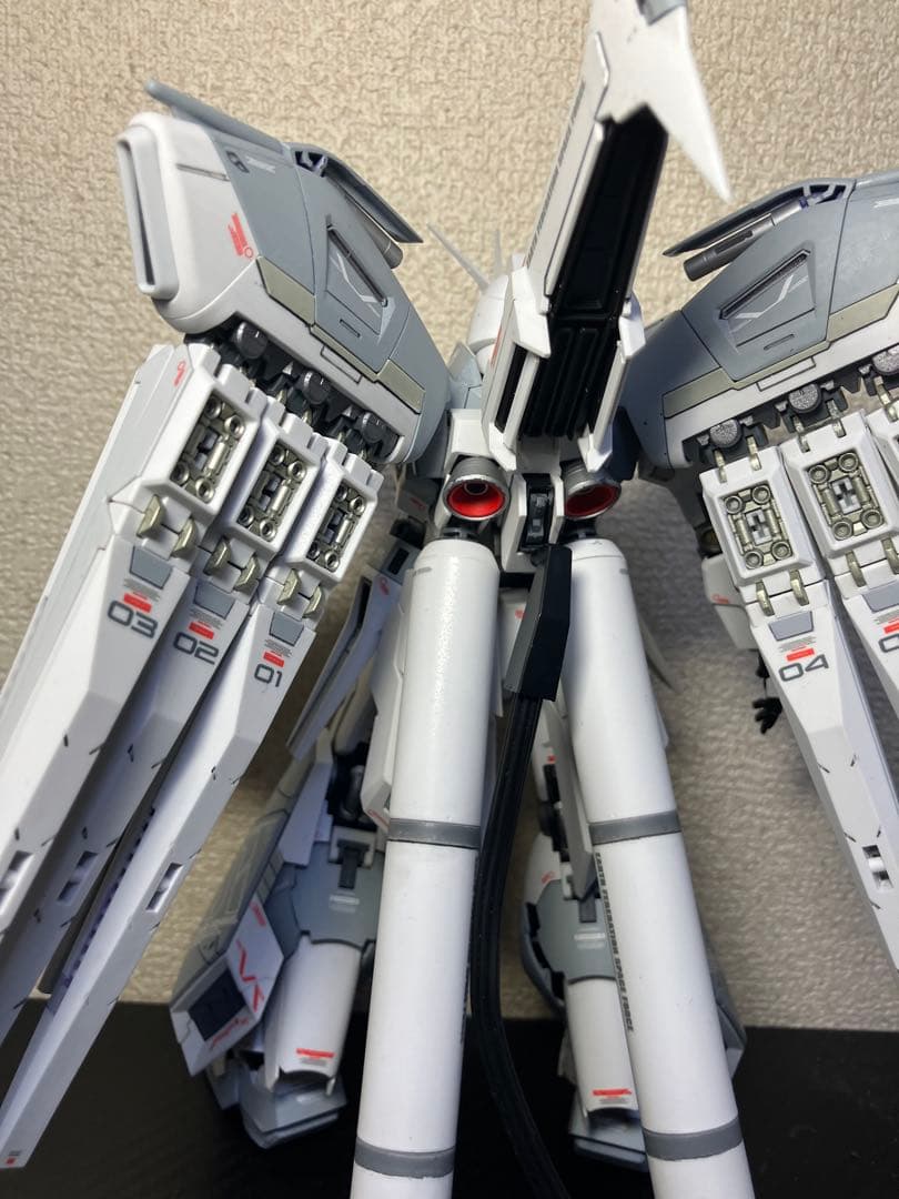 MG hi-νガンダム ver.ka ジャンク 塗装完成品 拡張セット - メルカリ
