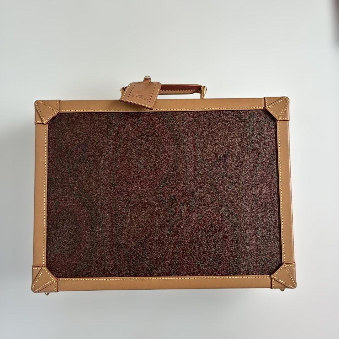 新品 エトロ アタッシュケース 43×30×10 - メルカリ