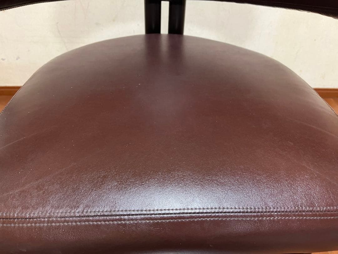 すし様専用 MOBILIA】 モビリア 革シングルソファ 日本創業③ - メルカリ