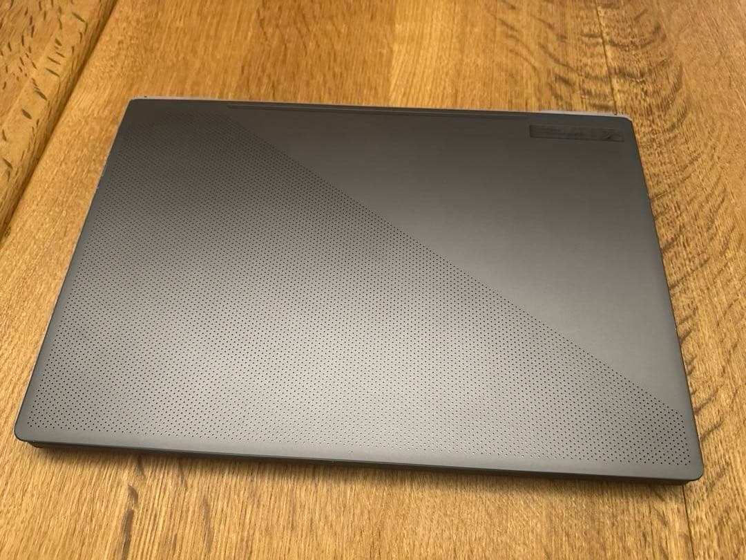 ユ*ン様 ASUS ROG Zephyrus G15 RTX 3080 ASUS ROG Zephyrus G15 - Ryzen 7 6800HS · RTX 3080 120W · 15.6