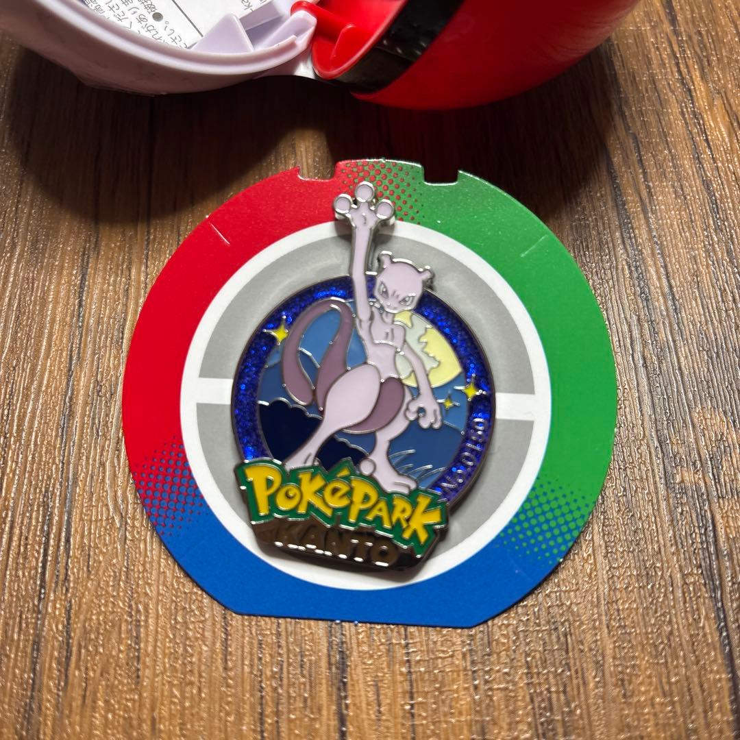 ポケパークカントー ミュウツー ピンバッジ - メルカリ