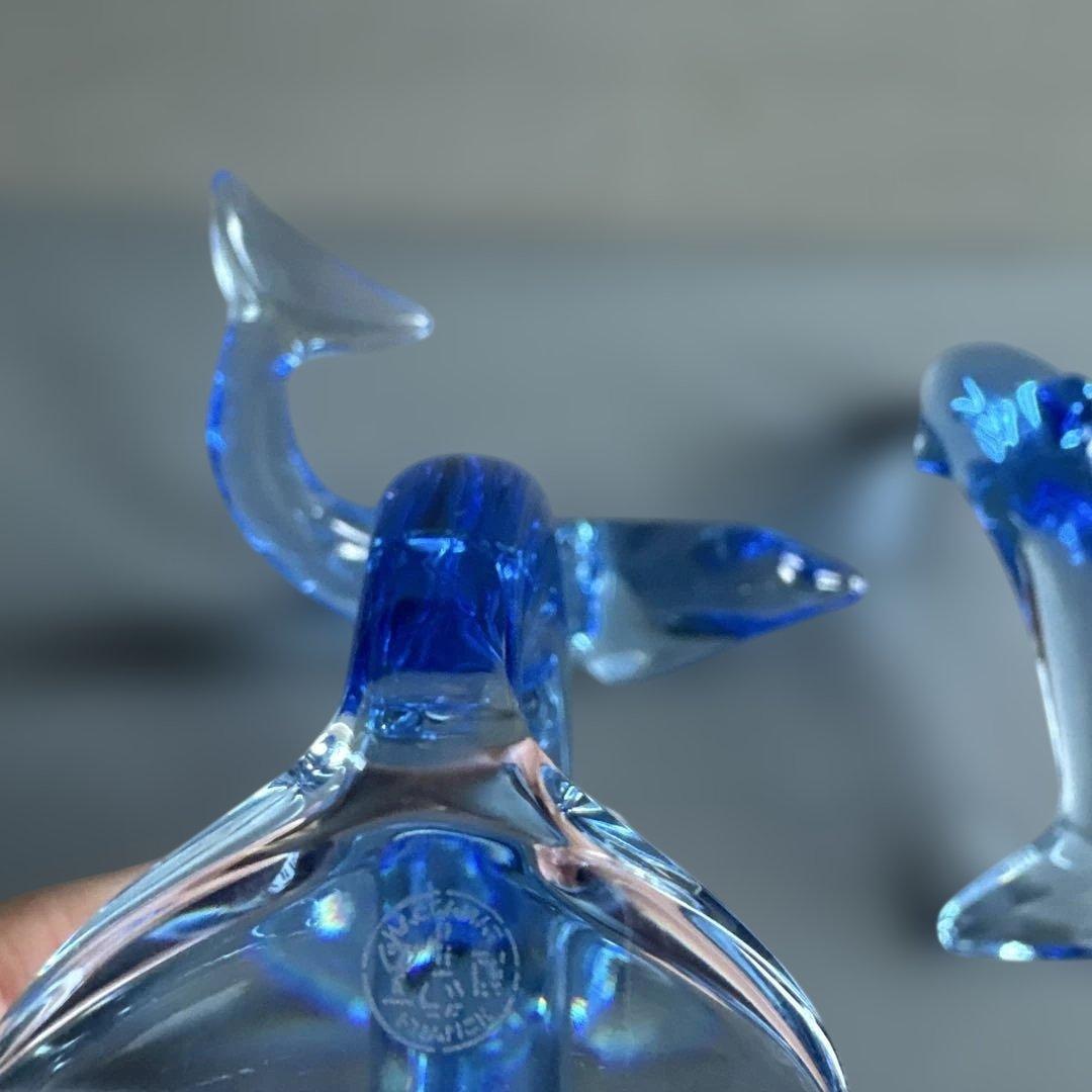 Baccarat 青色ガラス製イルカの彫刻 - メルカリ