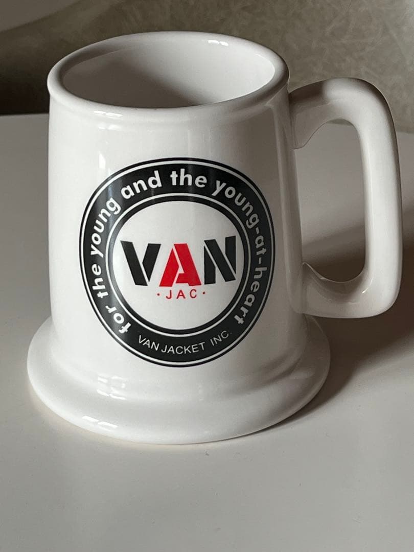 VAN JACKET 陶器 BIG マグカップ 非売品 ディスプレイ 中古品 - メルカリ