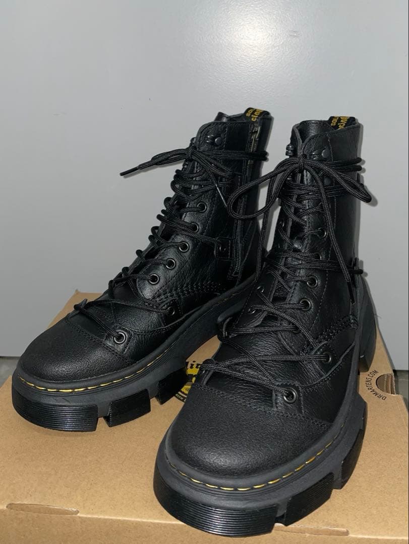 Dr. Martens ドクターマーチン DMXL LACE 8ホール UK7 - メルカリ