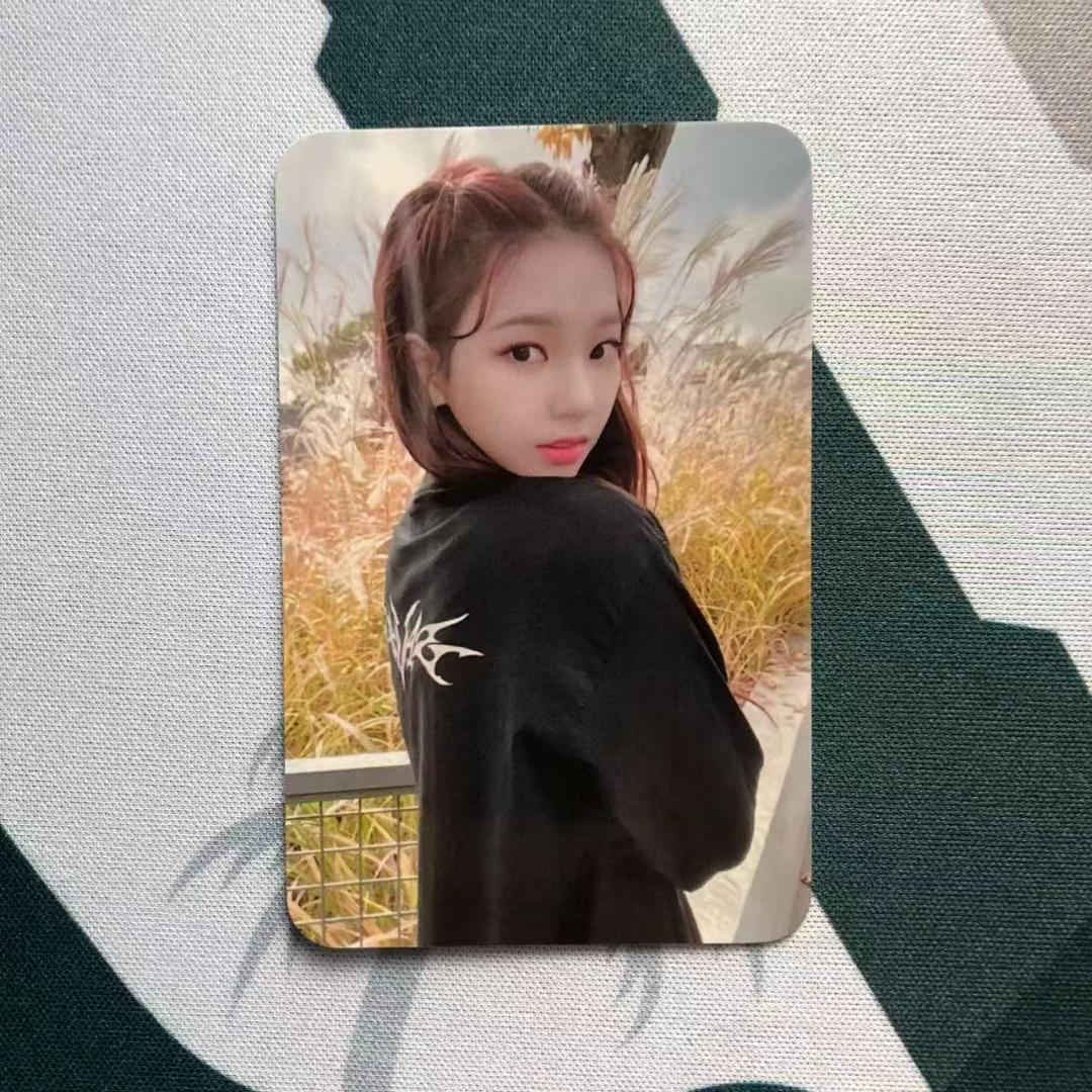 aespa エスパ Savage sgs ボックス トレカ カリナ ☆SGS限定☆ aespa エスパ カリナ トレカ Deluxe Box 1枚の通販 TT