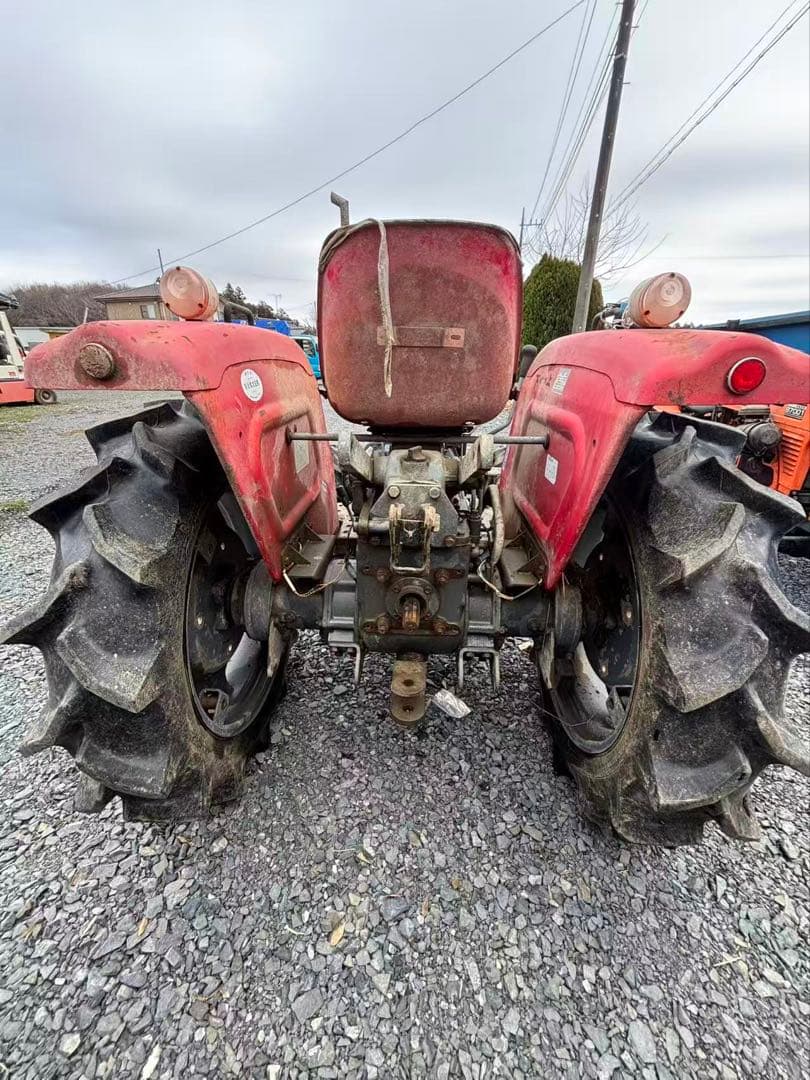 SHIBAURA SD1840赤いトラクター 茨城县引き取り 限定 - メルカリ