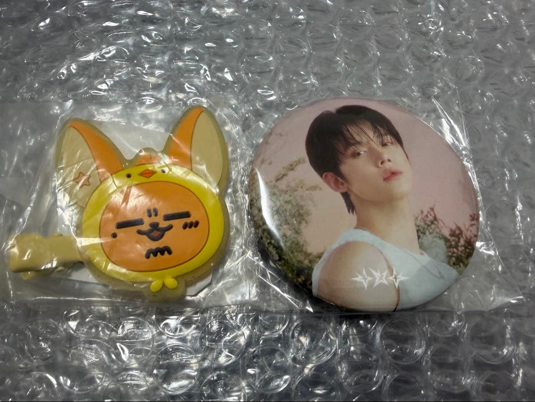 TXT ヨンジュン ファンチュン ヘアクリップ 缶バッジ カプセルトイ