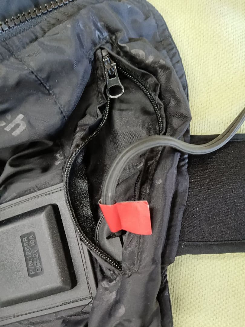 《TA1884》Heatech ヒーテック 電熱インナー 上下 サイズL・XL