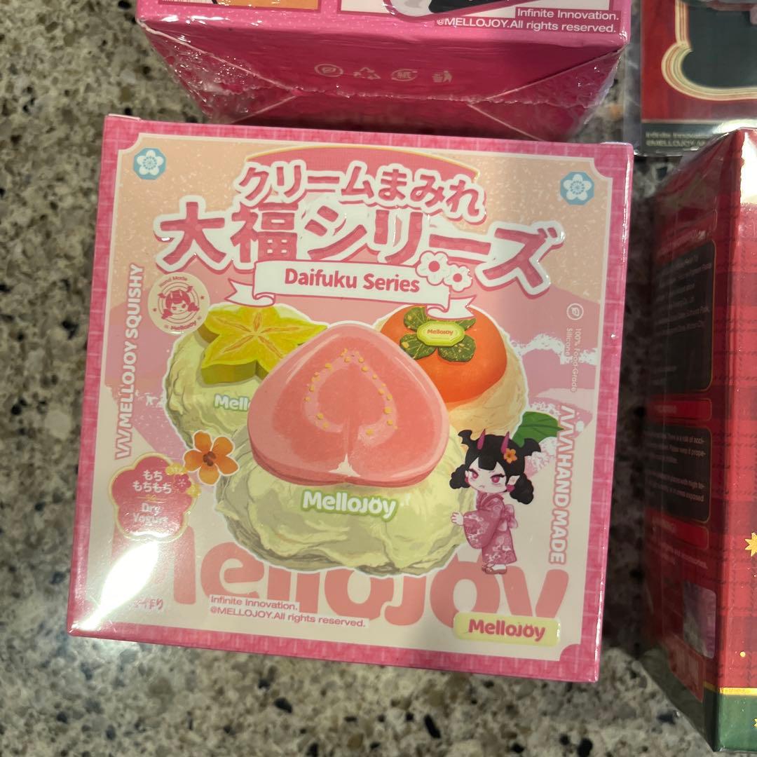 未開封 mellojoy メロジョイ 大福 スクイーズ メロークリスマス 猫爪