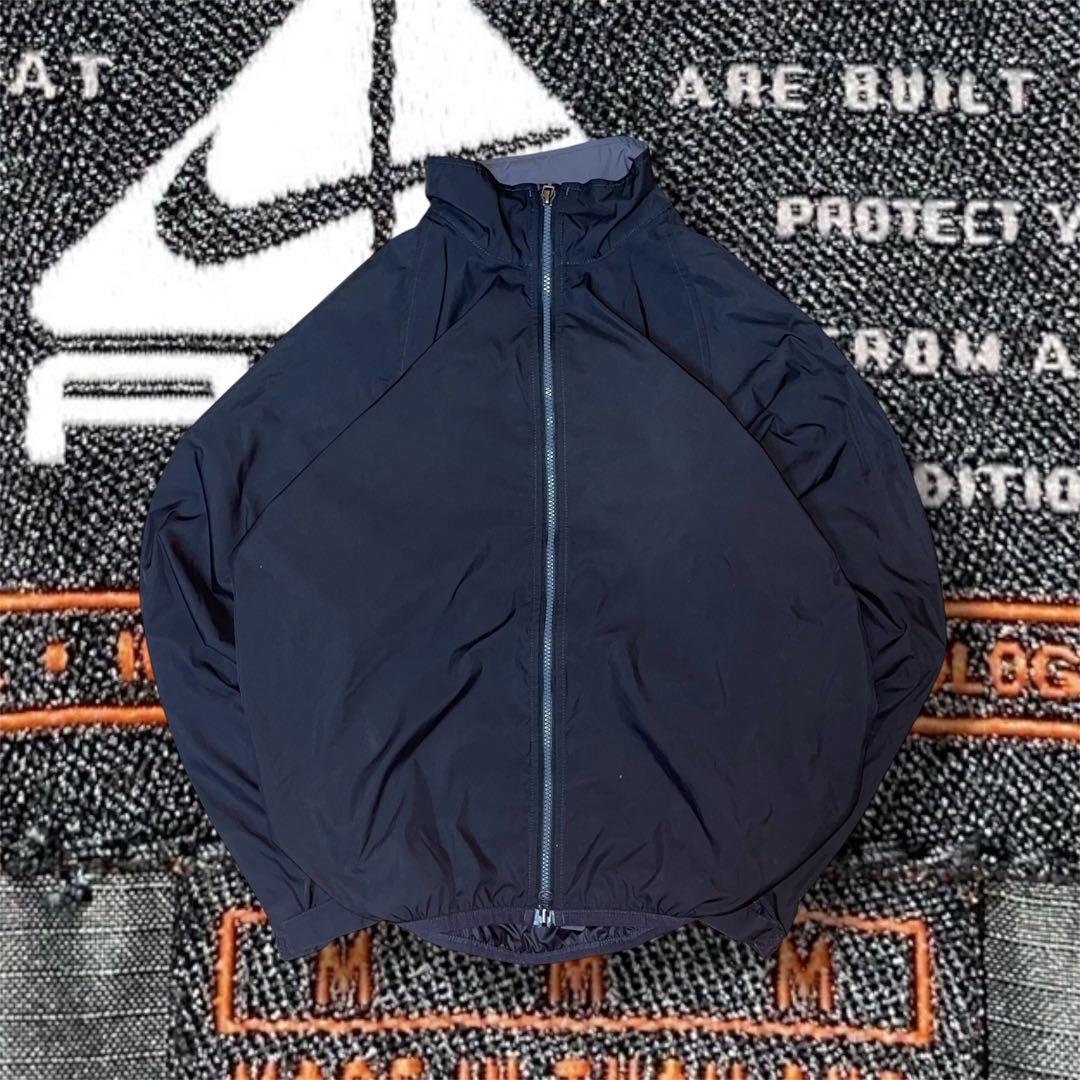 レア90s NIKE ACG ナイロンジャケット 無地 機能性 パッカブル 短丈 NIKE（ナイキ） ヴィンテージ 90年代 ACG パッカブル 薄手 アノラック