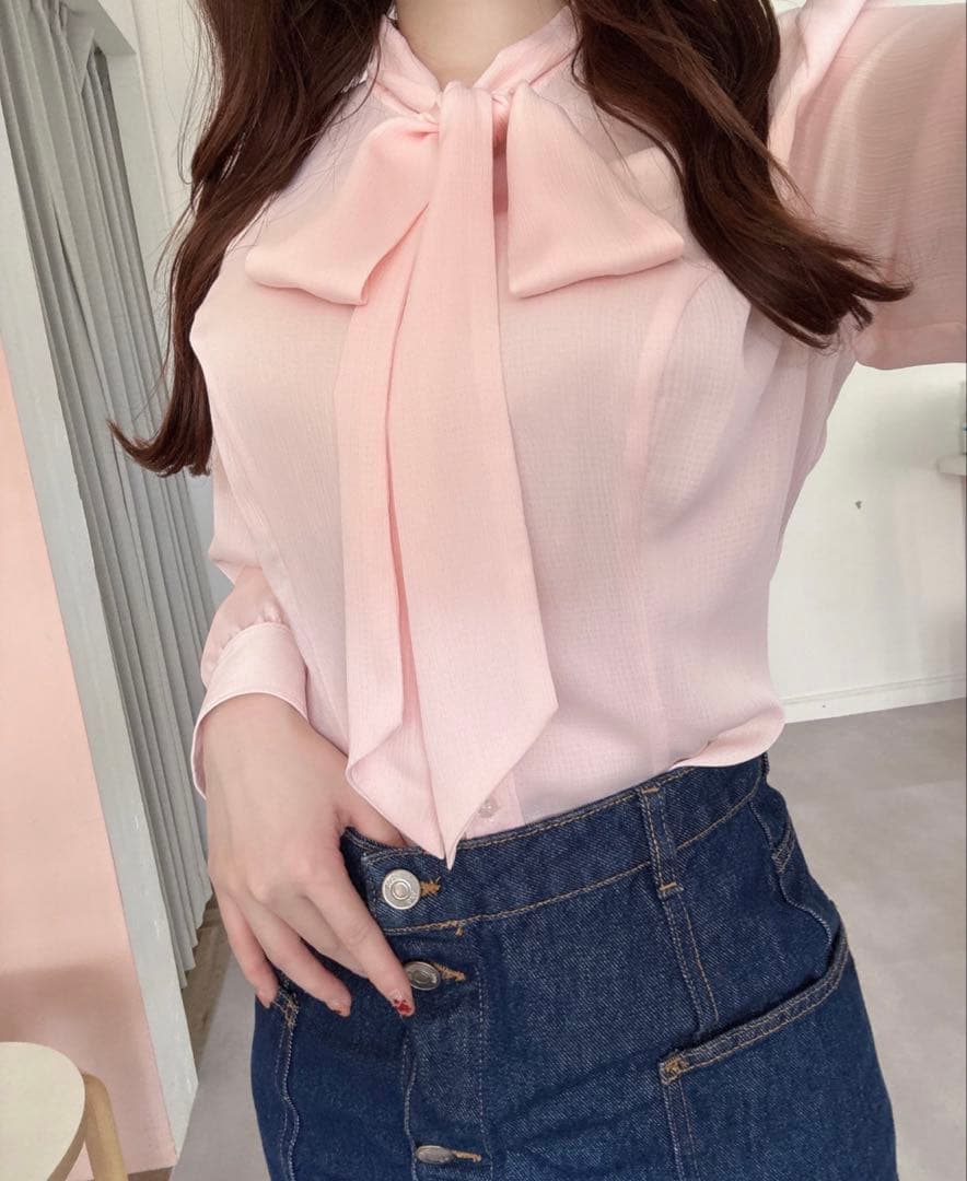 overE ボウタイブラウス25SS2 桜ピンク 90 - メルカリ