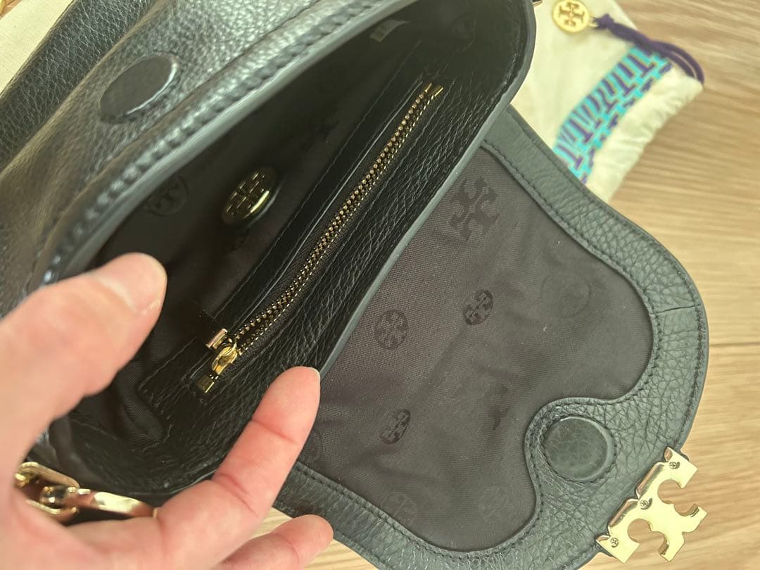 Ai♡《トリーバーチ》ブラックレザーショルダーバッグ