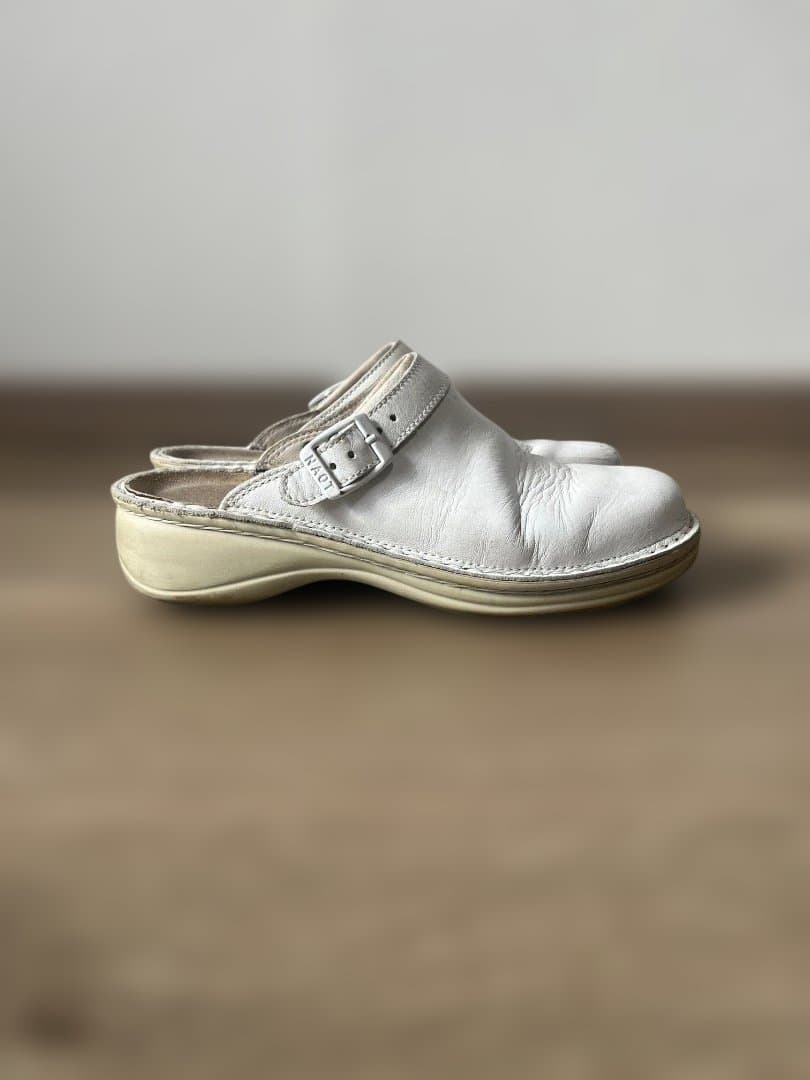 hAさま　専用：NAOT 37（23.5cm〜）ホワイトレザー