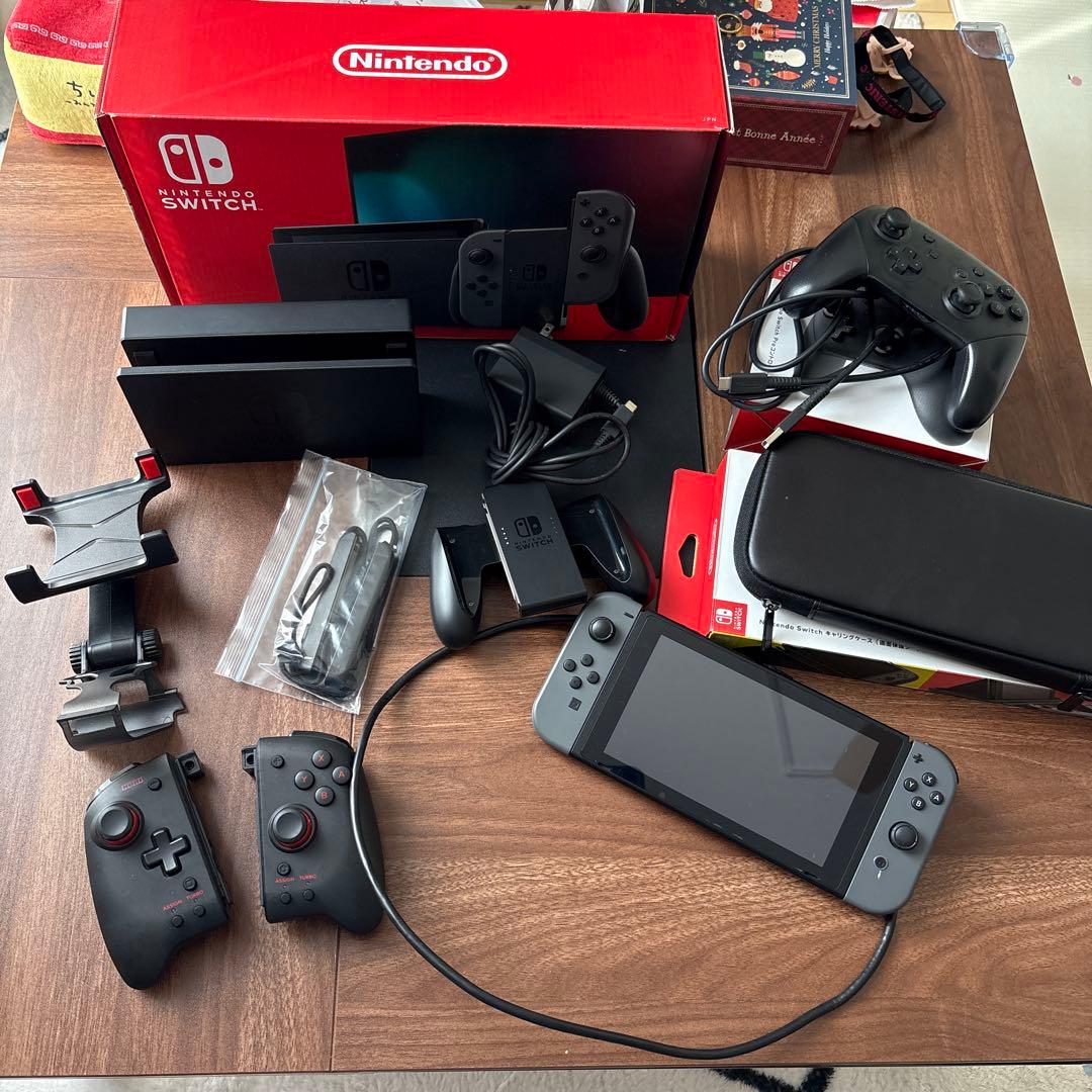 週末特価！Nintendo Switchグレー本体　その他周辺機器とおまけ Nintendo Switch 本体【Joy-Con(L)/(R) グレー】 | 任天堂 | HAD-S