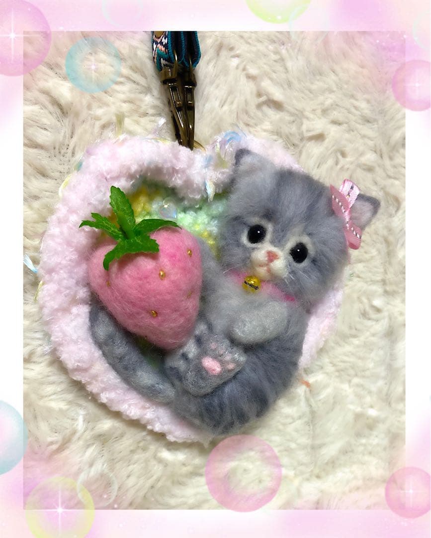 羊毛フェルト。猫。サバトラ。バッグチャーム。 - メルカリ
