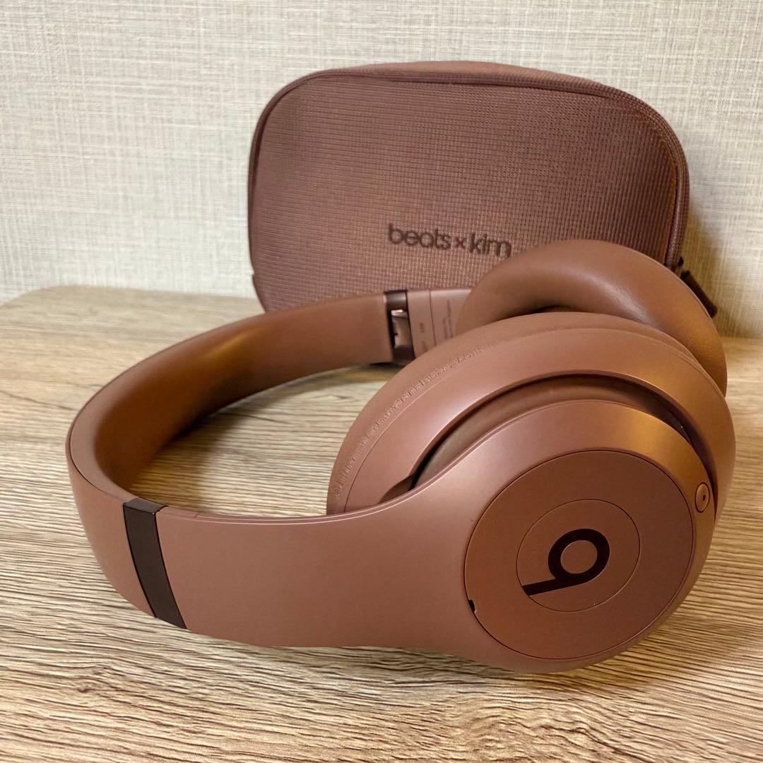 【新品未使用】Beats Studio Pro x Kim Kardashian Amazon.co.jp: Beats Studio Pro x Kim Kardashian - ワイヤレス