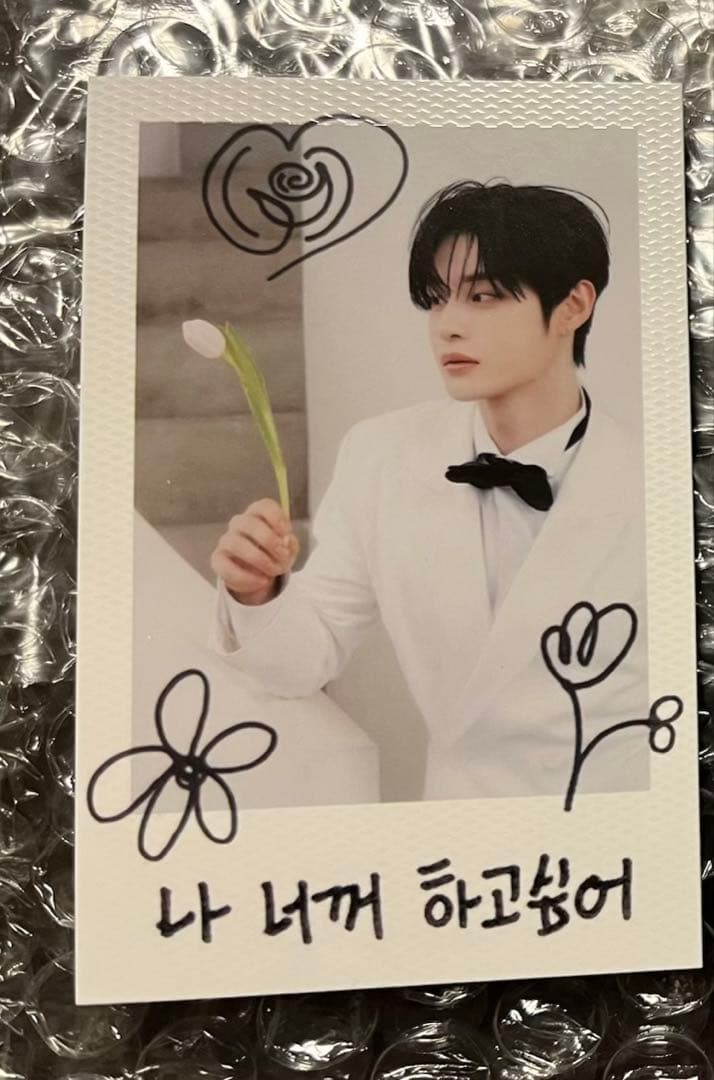 ZEROBASEONE ジウン チェキ ポラロイド 封入 - メルカリ