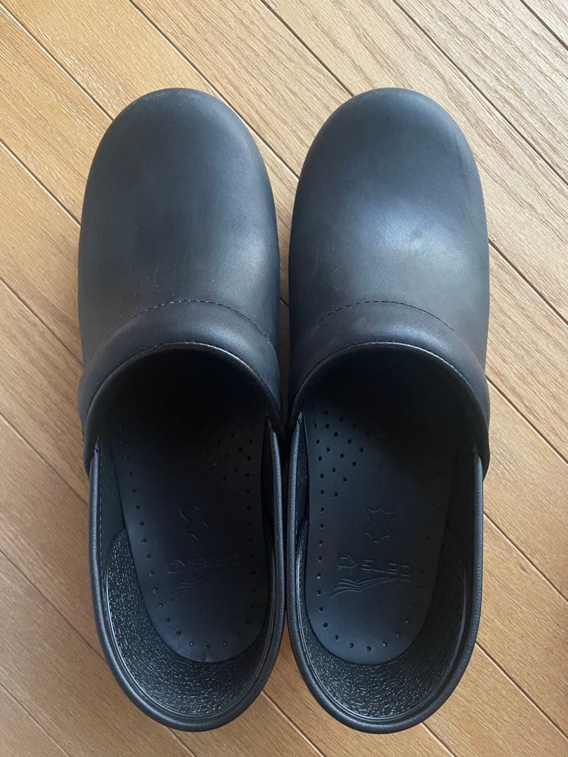 【美品】ダンスコ　プロフェッショナル　ブラック　サイズ38（24.5cm）