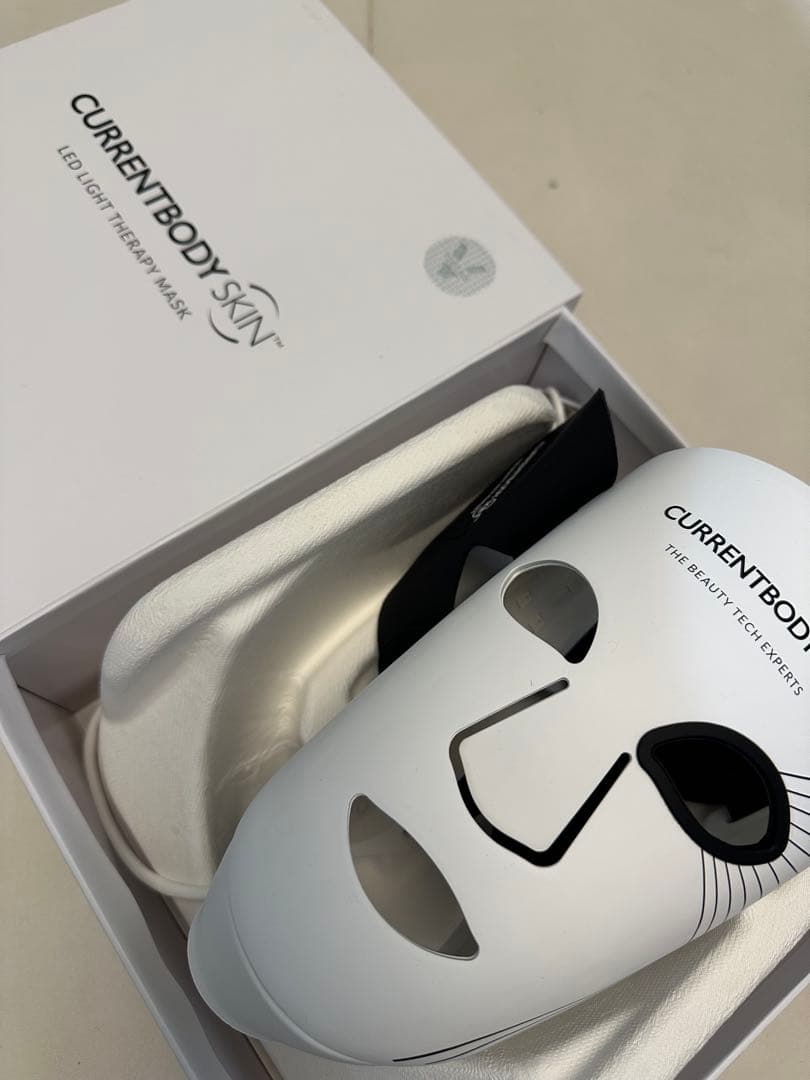 CURRENTBODY SKIN LEDライトマスク Multicolor LED Mask | 6 Multi Light Therapy Mask | CurrentBody USA