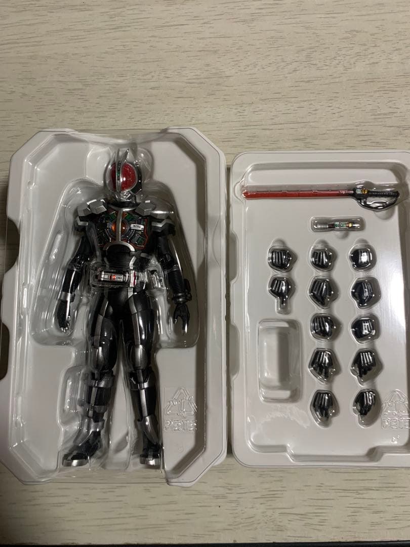 S.H.Figuarts 真骨頂 仮面ライダーファイズ&アクセルフォーム