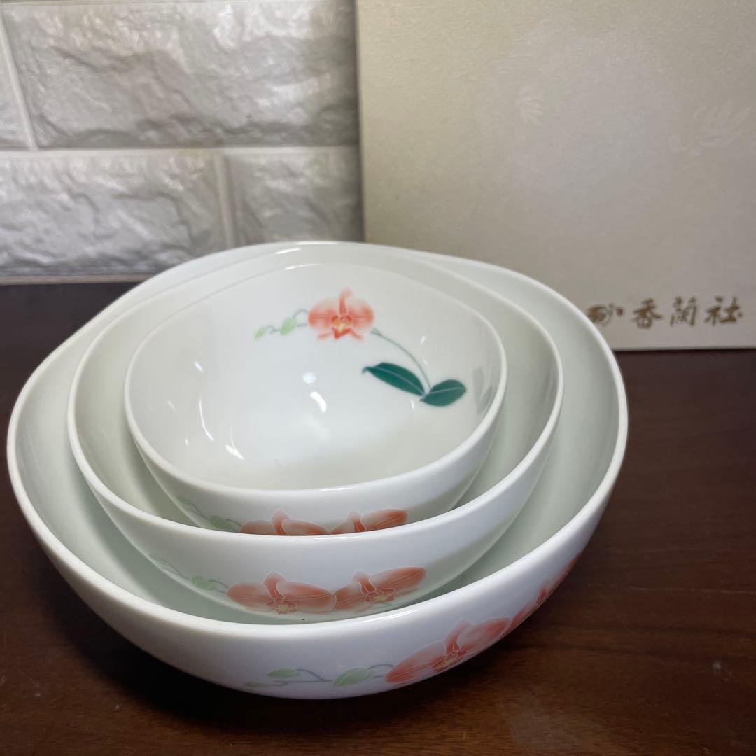 香蘭社 未使用 三ツ組鉢 うす紅の香り お箱付き 希少 - メルカリ