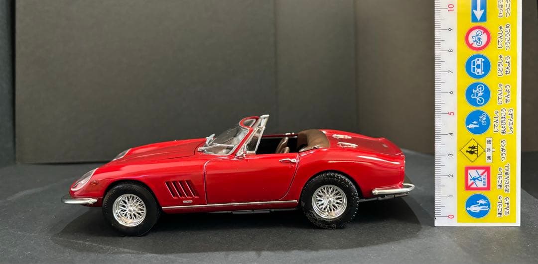 素人製作 】イタレリ フェラーリ275 スパイダー 1/24プラモデル完成品