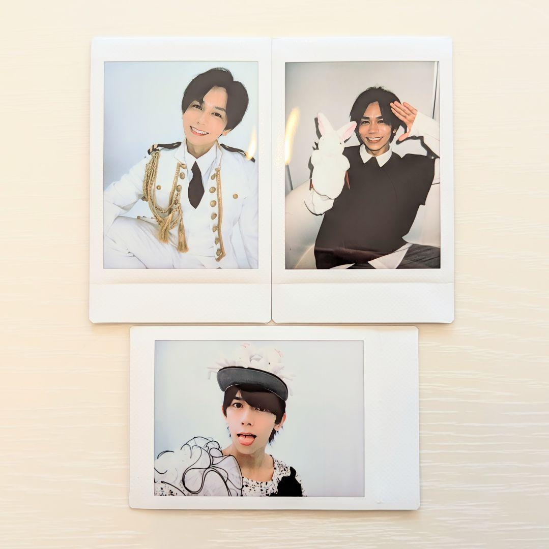 MeseMoa. 白服チェキ+DDグッズ② - メルカリ