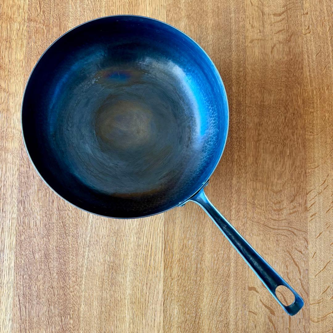 羽生直記さん　フライパン　深型　中華鍋　ウォックパン　打ち出しフライパン スタッフレポート》待望の新作が3点登場。気になるその使い心地は？ | note