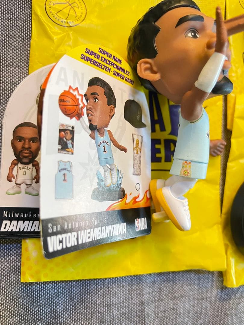 NBA BALLERS シリーズ2 SRレア ビクター ウェンバンヤマ