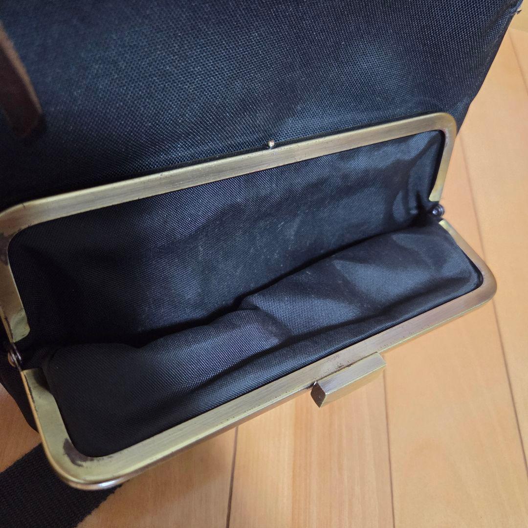 アヤノコウジAYANOKOJI がま口ボディバッグ ブラック - メルカリ