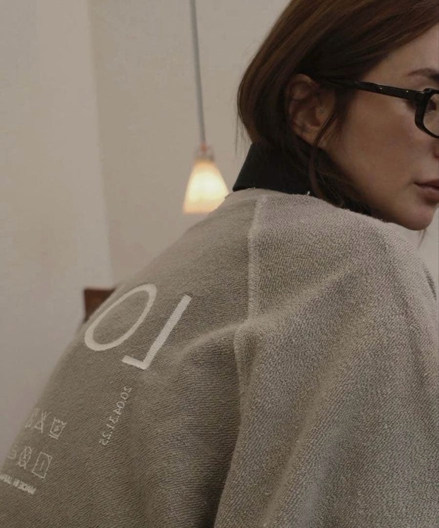 LON TWO SIDE SWEATSHIRT#03 Greige - メルカリ