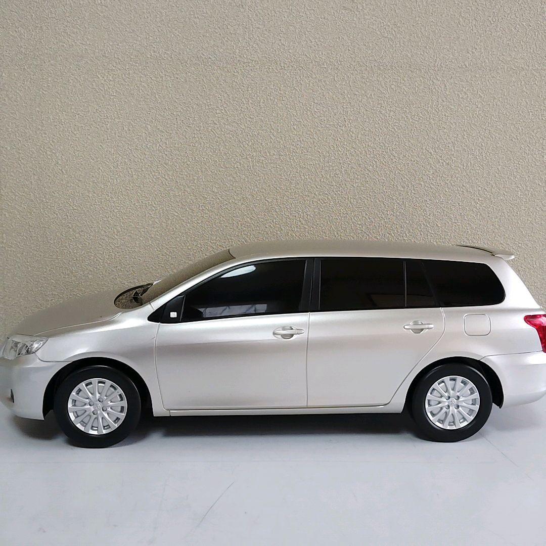 1/10 トヨタ カローラフィールダー カラーサンプル - メルカリ