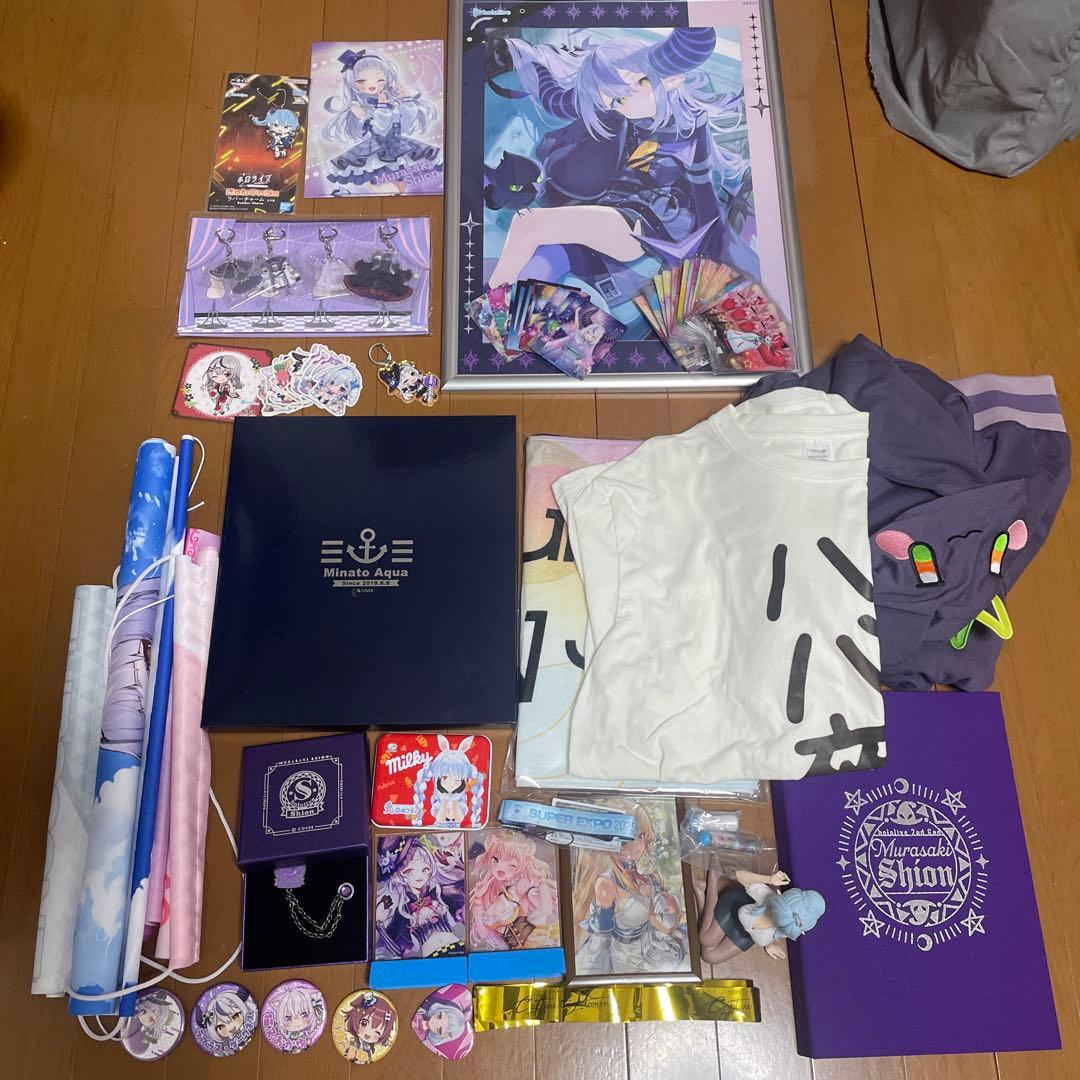 ホロライブ グッズ大量まとめ売り - メルカリ