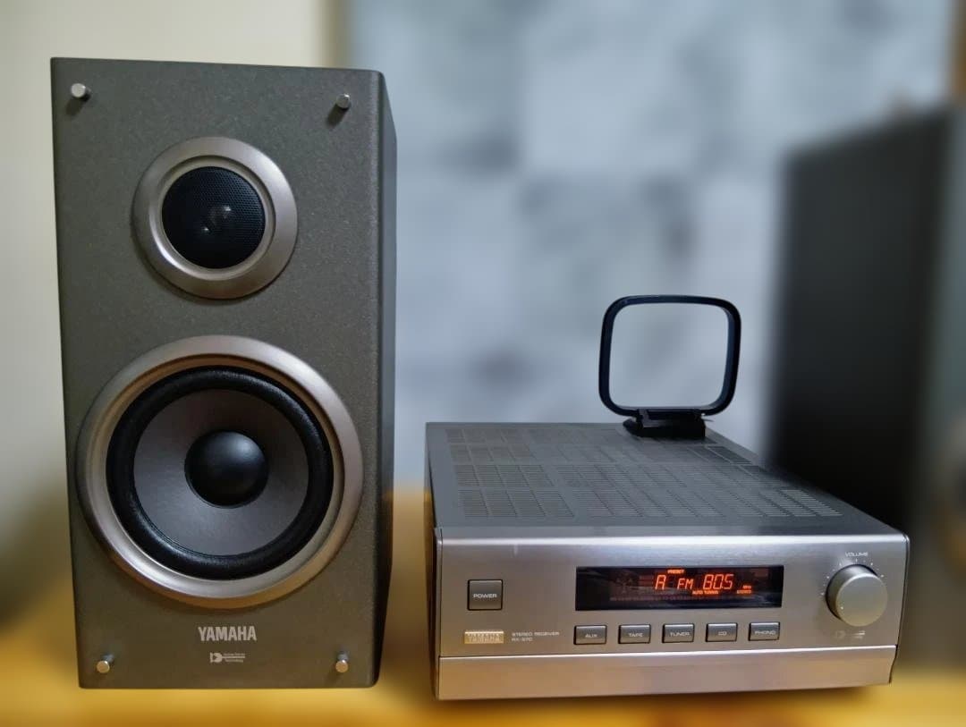 YAMAHA レシーバーアンプと2ウェイスピーカーのセット - アンプ送料