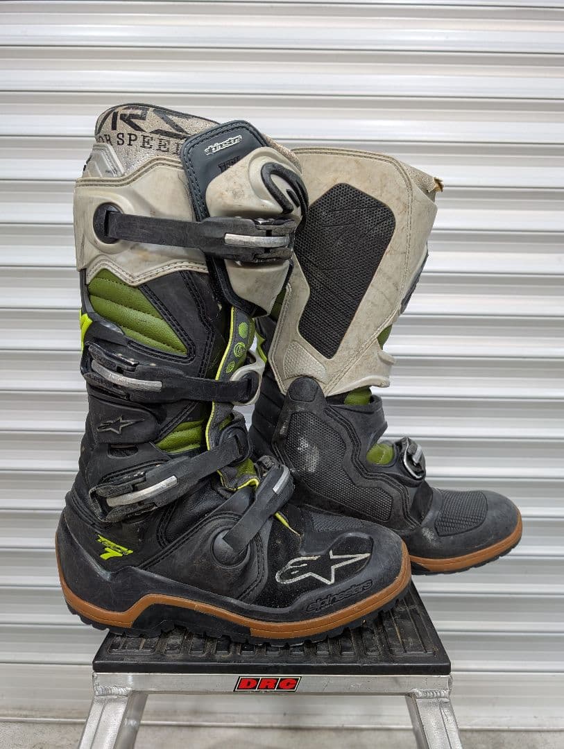 Alpinestars　Tech7 40.5、25.5cm