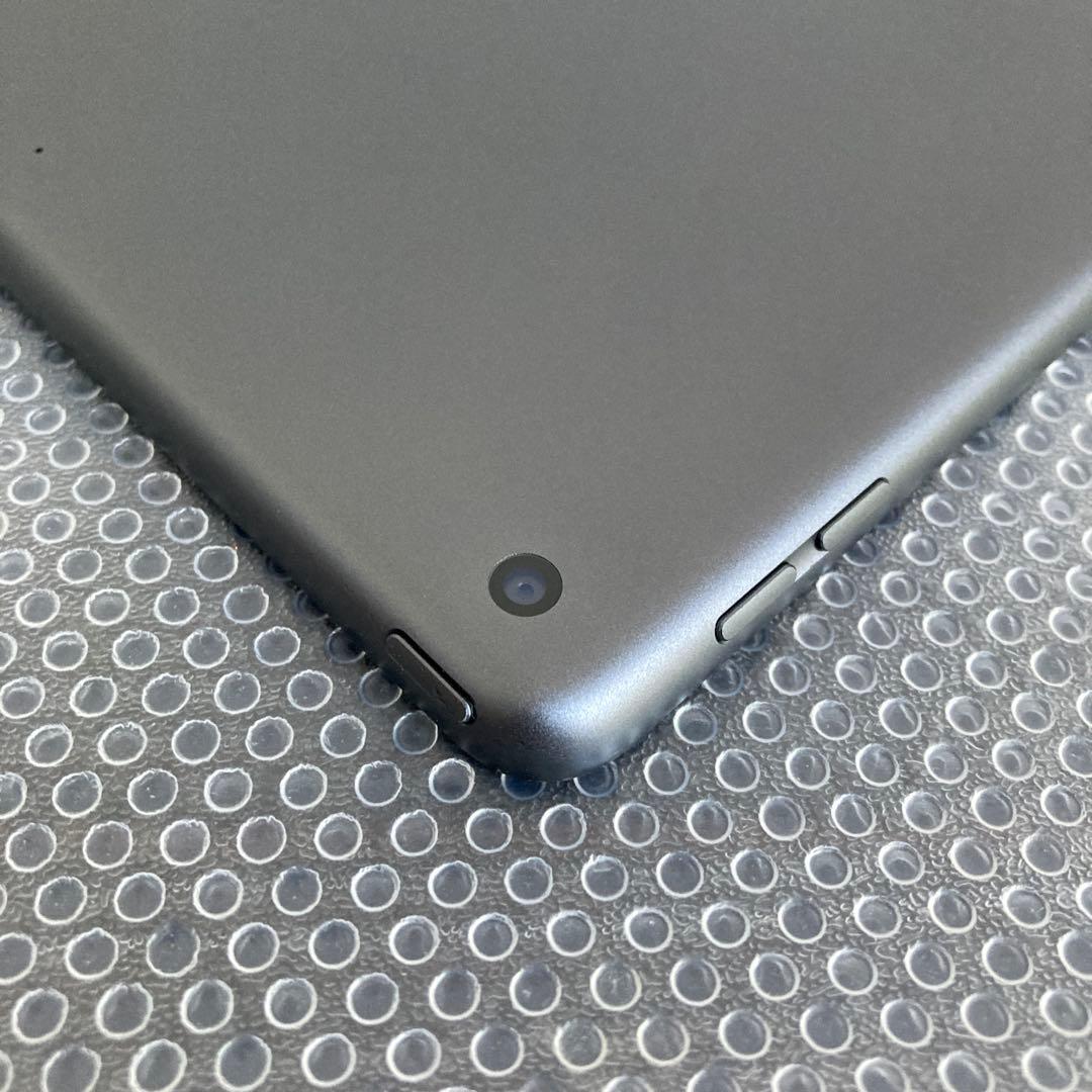 3242【早い者勝ち】iPad7 第7世代 32GB WIFIモデル☆