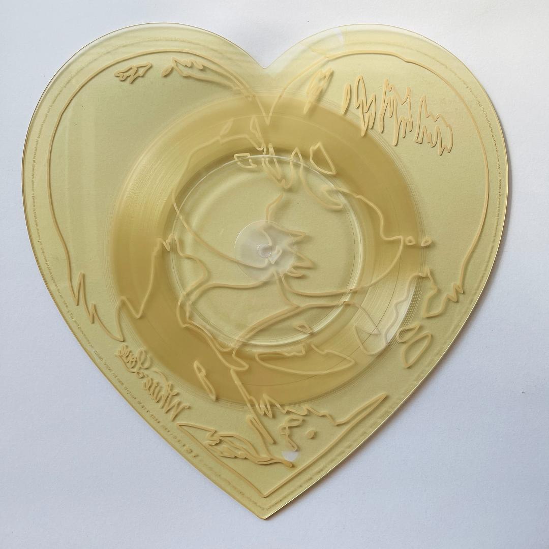 貴重 ハート型 レコード〔 桑田佳祐 - 白い恋人達 〕サザン