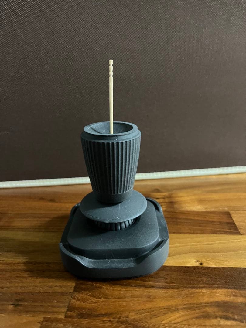 稀少】enma お香立て お香のおまけ付き 視覚的にもリラックス - メルカリ