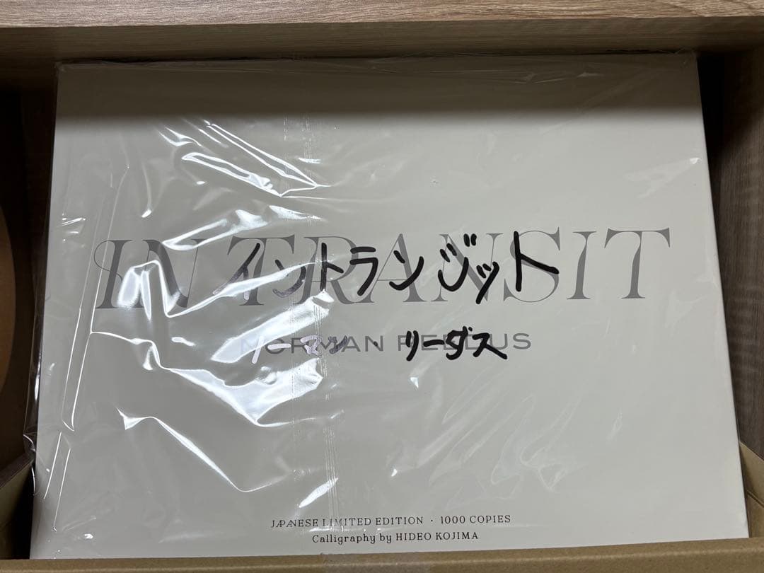 ノーマン・リーダス 写真集　IN TRANSIT 日本限定エディション SAIで、ノーマン・リーダス写真集「IN TRANSIT」 日本限定エディション
